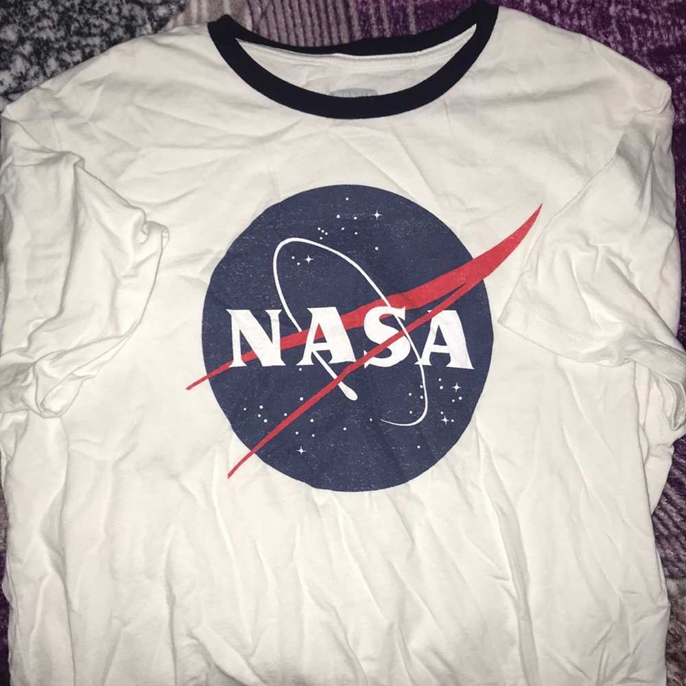 Old Navy NASA medium